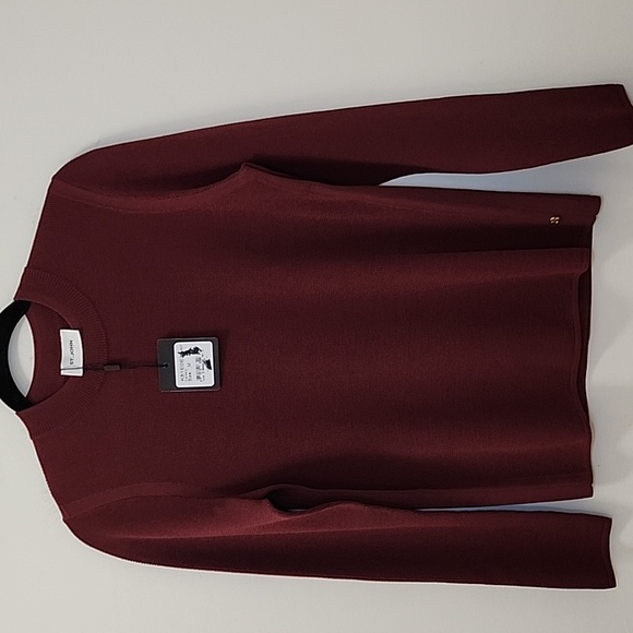 NWT St. John deep cherry or pomegranate red crew neck sweater Sz Med